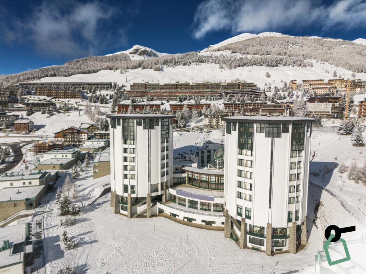 Hotiday Hotel Colle Sestriere Eksteriør bilde